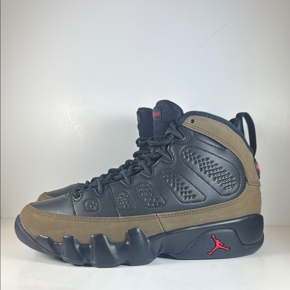 Air Jordan 9 Retro Olive Black Size 3.5Y Kids Sneakers Shoes